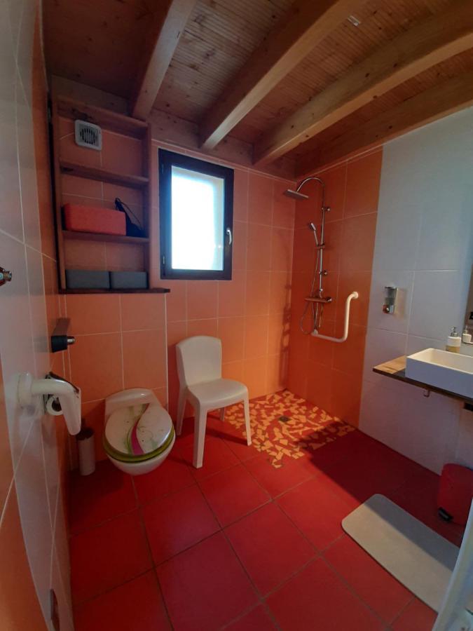 Bed and Breakfast Le Grand Noyer Ambronay Exterior foto